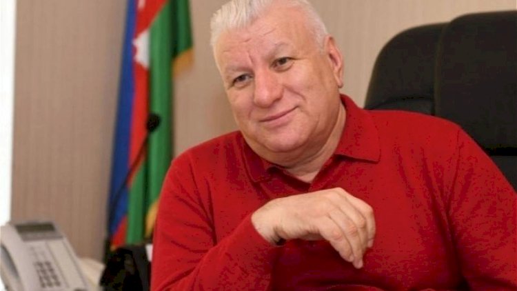    Əliqismət Lalayev 17 illik vəzifəsini itirdi   