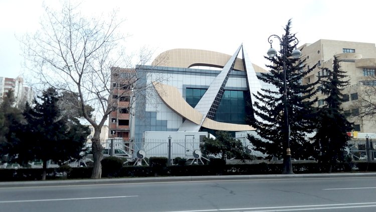    Məhkəməni udsa da, “Space TV”də qalmaq istəmədi   
