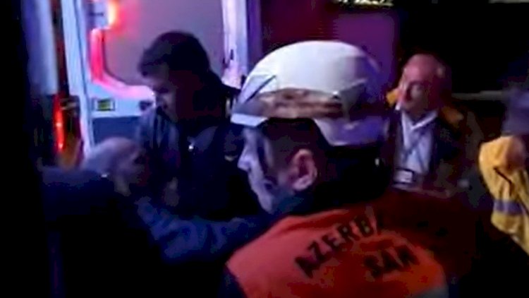    Qala qəsəbəsində qəza: Sürücü xilas edildi - Video   
