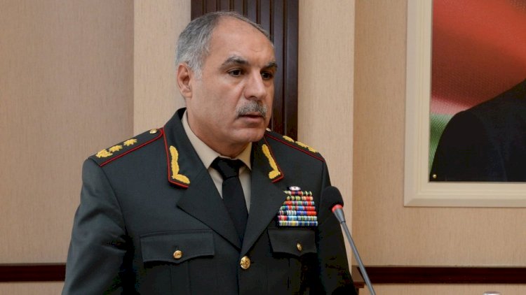    Daha bir yüksək vəzifəli məmur yola salınır   
