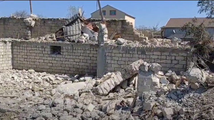    Xətai İcra Hakimiyyəti jurnalistin evini niyə uçurub? -   Qalmaqal böyüyür
