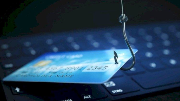    DİN: Bank kartlarından 14 min oğurlanıb   