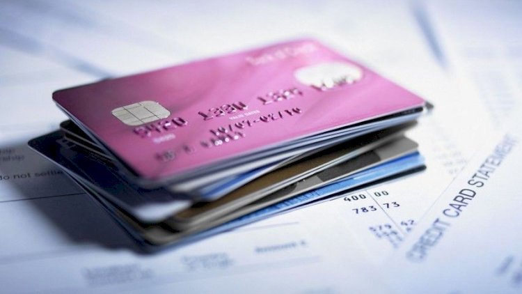    Bank kartlarından 21 min manatdan çox pul oğurlandı   