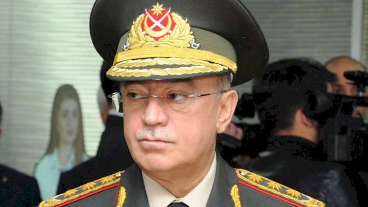    Kəmaləddin Heydərov rəisi təqaüdə göndərdi    