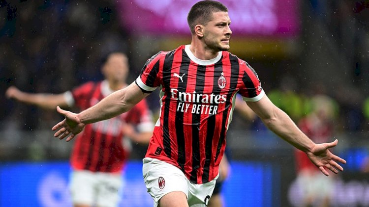    “Milan” finala yüksəldi   
