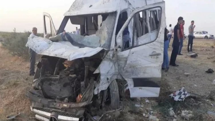    Ağsuda mikroavtobus qəzaya uğradı, yaralılar var   
