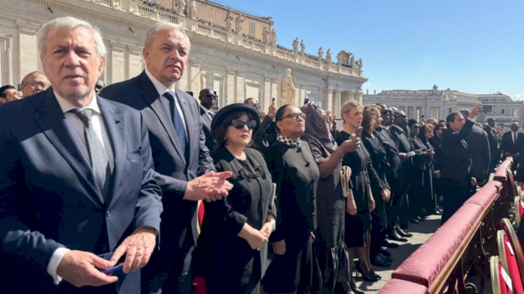    Sahibə Qafarova Vatikanda Roma Papasının dəfn mərasimində iştirak etdi - Fotolar   