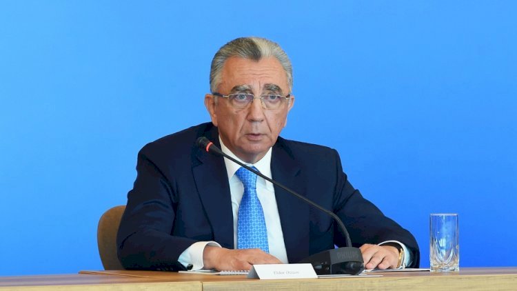    Eldar Əzizov rəisi işdən çıxardı   