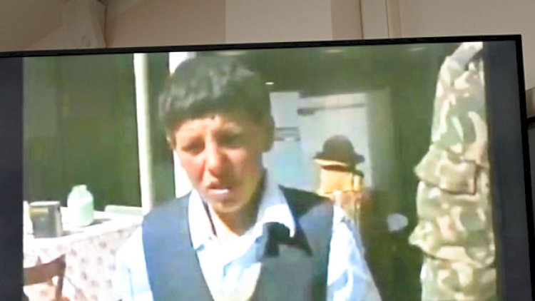    Ermənilərin tanka mindirib apardığı uşaq Bakıdakı məhkəmədə - Video   