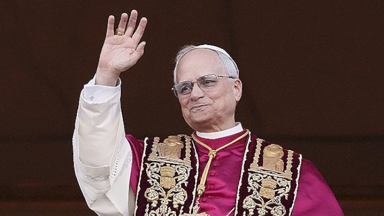    Papa Zelenski ilə danışdı   