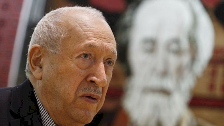    Tahir Salahovun qəbirüstü abidəsinin hazır olacağı tarix açıqlandı   