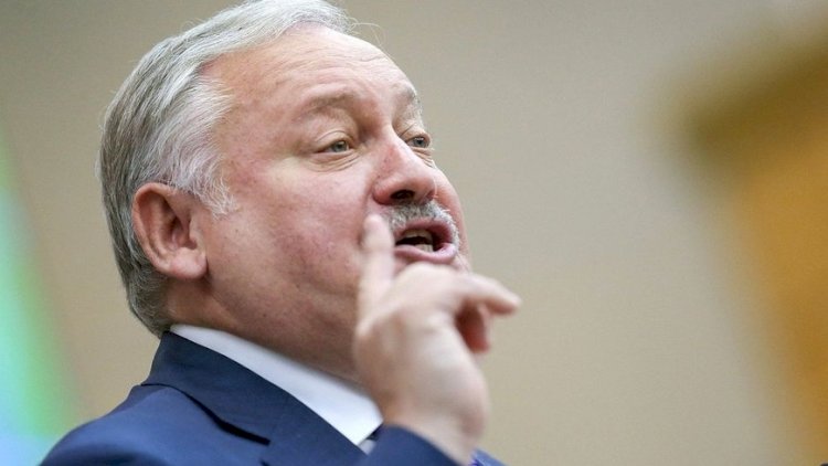    Putin Zatulinin ağzını niyə yummur? - Müəmmalı susqunluq   