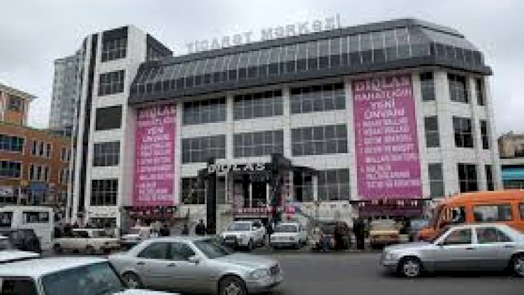    Yanmış ticarət mərkəzinin yerində yenisi tikiləcək   