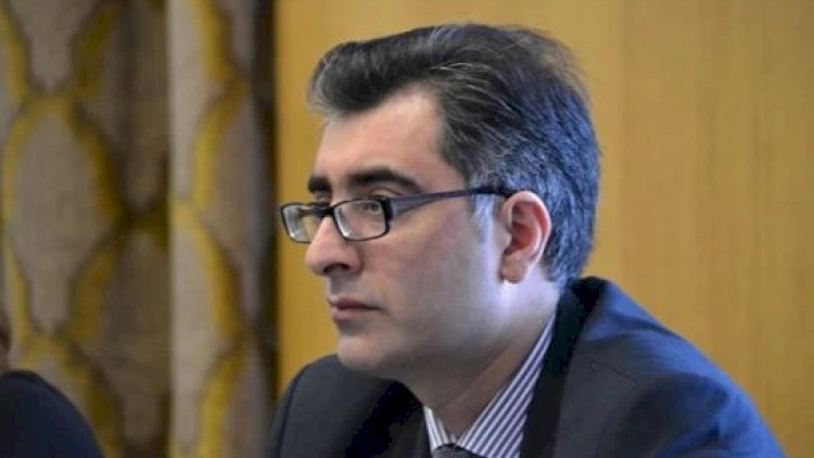    Anar Məmmədlinin məhkəməsi başlayır   