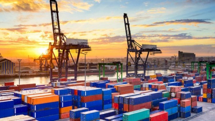    Gömrük Komitəsi idxalın kəskin artmasının səbəbini açıqladı   