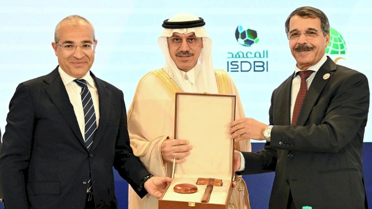    Mikayıl Cabbarov İslam İnkişaf Bankı Qrupunun Müdirlər Şurasının sədri təyin olundu - Fotolar   