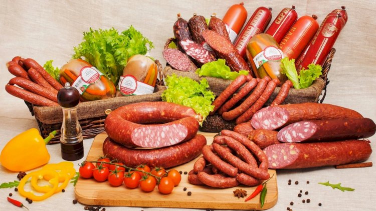   Qurudulmuş kolbasaların TƏRKİBİ: Ət hansı halda xərçəngə səbəb olur?   