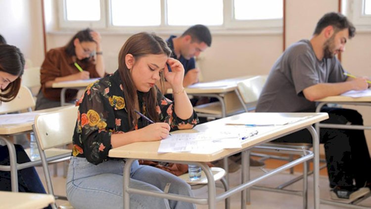    51 abituriyent qəbul imtahanı verir -   Xankəndidə ilk