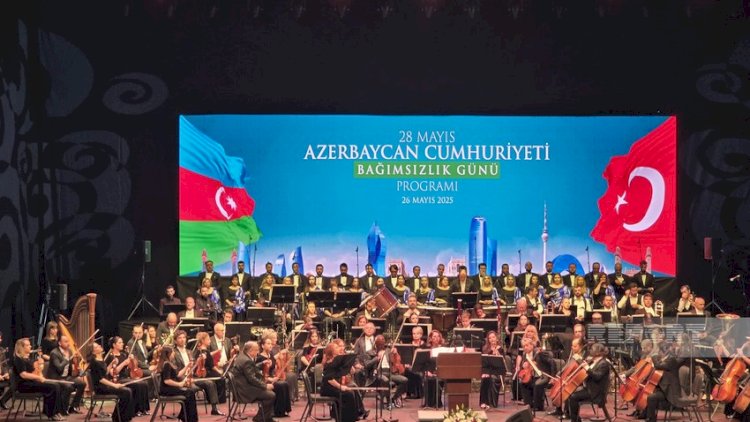    Türkiyədə Azərbaycanın Müstəqillik Günü qeyd olundu   