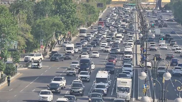    Bakının hansı küçələrində sıxlıq var? - Foto   
