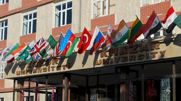    Xəzər Universitetində tələbə bıçaqlandı   
