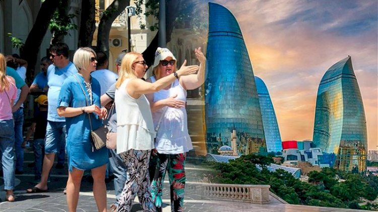    “Zibil torbası ilə yatıb artıqları yeyən turistlərik biz” - Aygün Qoca   