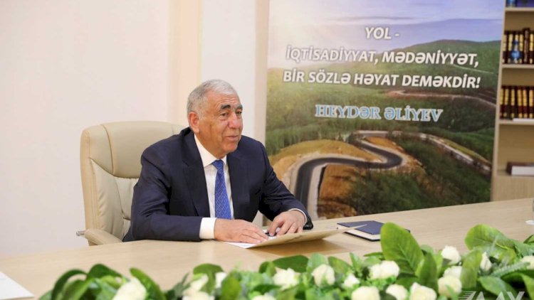    AAYDA sədri vətəndaşların müraciətlərini dinlədi - FOTOLAR   