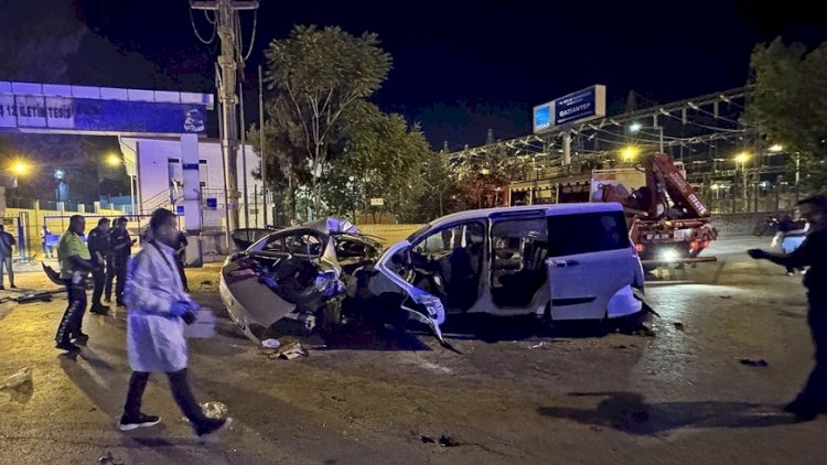    Gecə saatlarında DƏHŞƏT - 5 nəfərin öldüyü qəzanın GÖRÜNTÜLƏRİ   