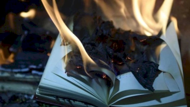    Fransada Quran yandırıldı   