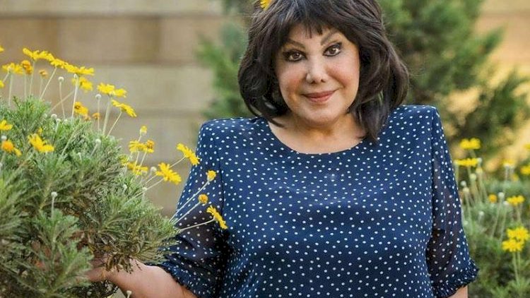   Vəfa  Flora Kərimova ilə bir arada   - FOTOLAR