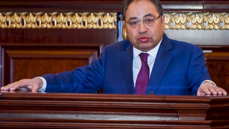    “Necə yəni, axı ona maşın da almışam...”   