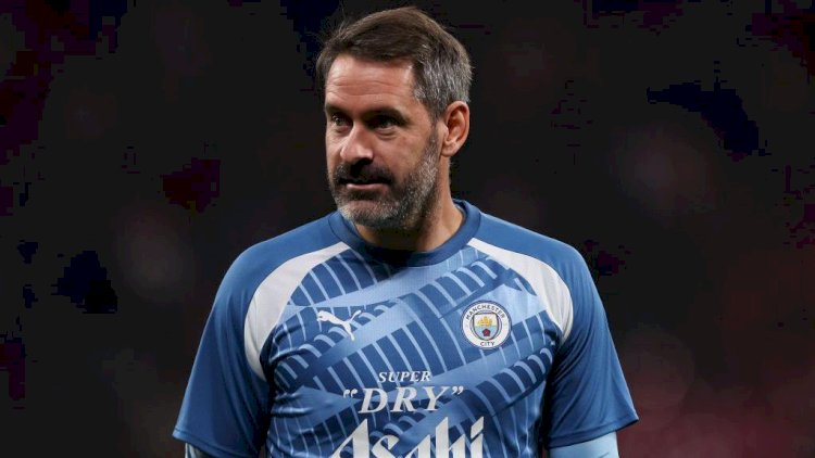    “Mançester Siti” futbolçusu ilə yollarını ayırdı   