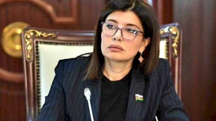    Əgər biz çətinlikləri birlikdə aşırıqsa, deməli, sabahı da birlikdə qurmağa qadirik   