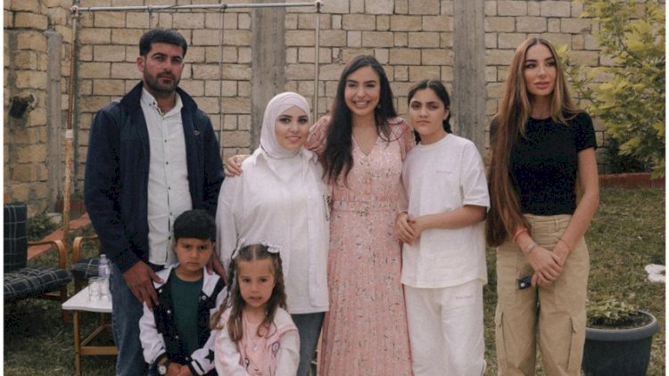    Leyla və Arzu Əliyevalar Xızıda “Gənc arıçı” layihəsinin iştirakçısı ilə görüşdülər   