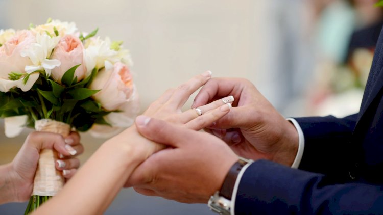    Ədliyyə Nazirliyi: Nikah üçün qohumluq əlaqəsi yoxlanılacaq   