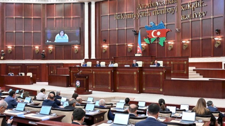    Azərbaycanda deputat mandatından imtina edir -   Foto