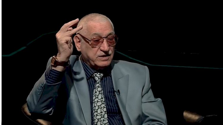    “Sinəsini açana Xalq artisti verirlər”  –   Tanınmış sənətkardan qalmaqallı açıqlama