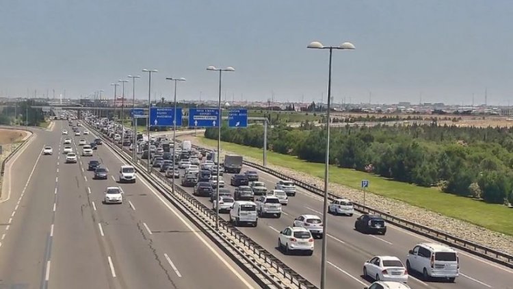    Bakıda Aeroport şosesində qəza   