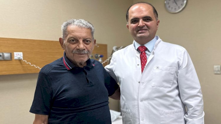    Xalq artisti xəstəxanaya yerləşdirildi   