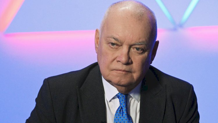    Kiselyov Mətbuat Şurasını hədəfə aldı: “Nağara kimi içi boşdur”   