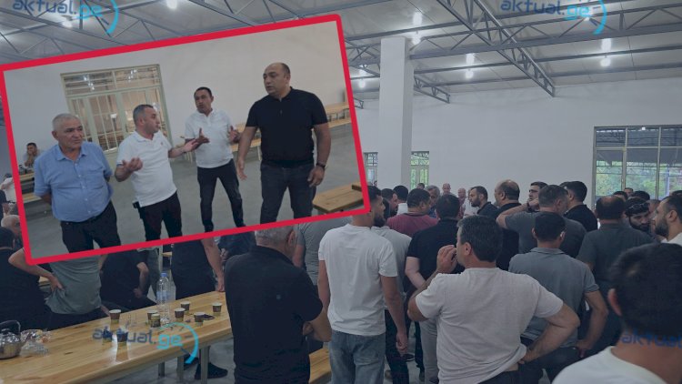    Azərbaycanlı deputat seçiciyə çaydan atdı - VİDEO   
