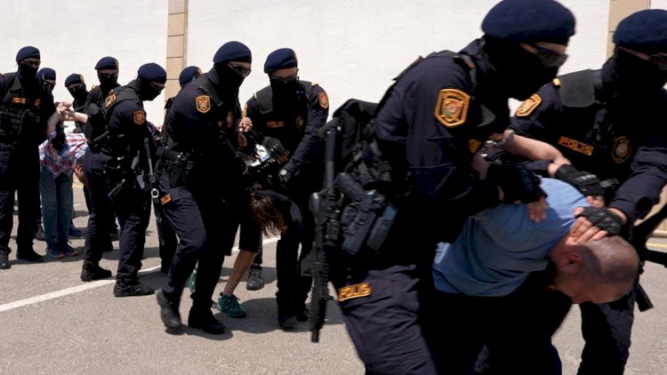    Yaxınları Bakıda həbs olunan Rusiya vətəndaşları ilə görüşdü   