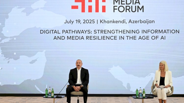    İlham Əliyevin III Şuşa Qlobal Media Forumunun iştirakçıları ilə görüşü başladı   