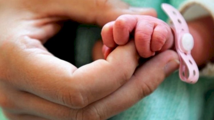    Şəkidə boğazında tıxanma yaranan 3 aylıq körpə ölüb   