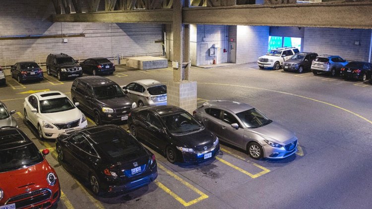    Bu  stansiyada yeraltı avtomobil dayanacağı tikiləcək   