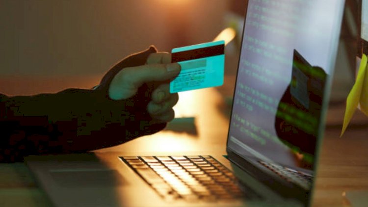    Azərbaycan banklarından pul oğurlayan Türkiyə vətəndaşı həbs edildi   
