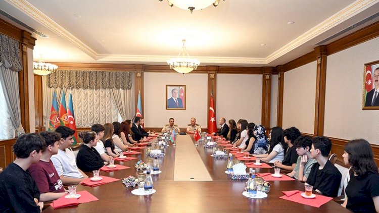    Zakir Həsənov və Kərim Vəliyev Azərbaycanda səfərdə olan türkiyəli şəhid ailələrinin üzvləri ilə görüşdü   