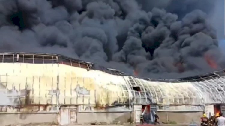    Пожар в торговом центре «Садарак»   
