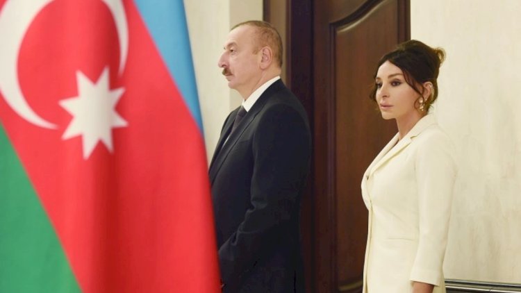    Tiencində dövlət və hökumət başçılarının və xanımlarının şərəfinə ziyafət verildi   