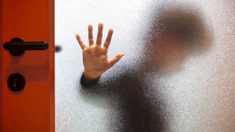    Xalasının işgəncə verdiyi azyaşlı ilə bağlı araşdırma aparılır - RƏSMİ   